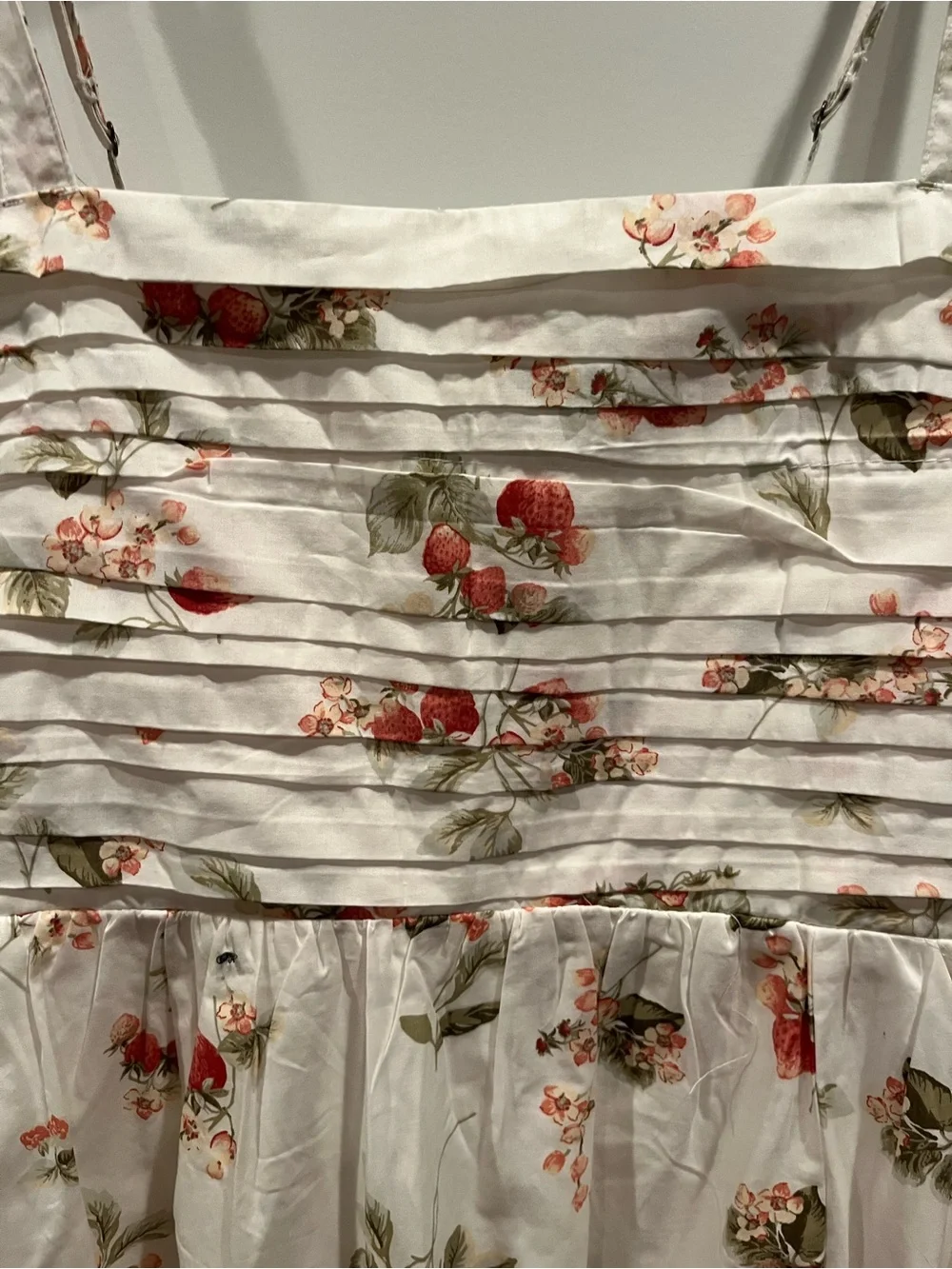 Abercrombie & Fitch White Floral Spaghetti-Strap Sundress with vintage look